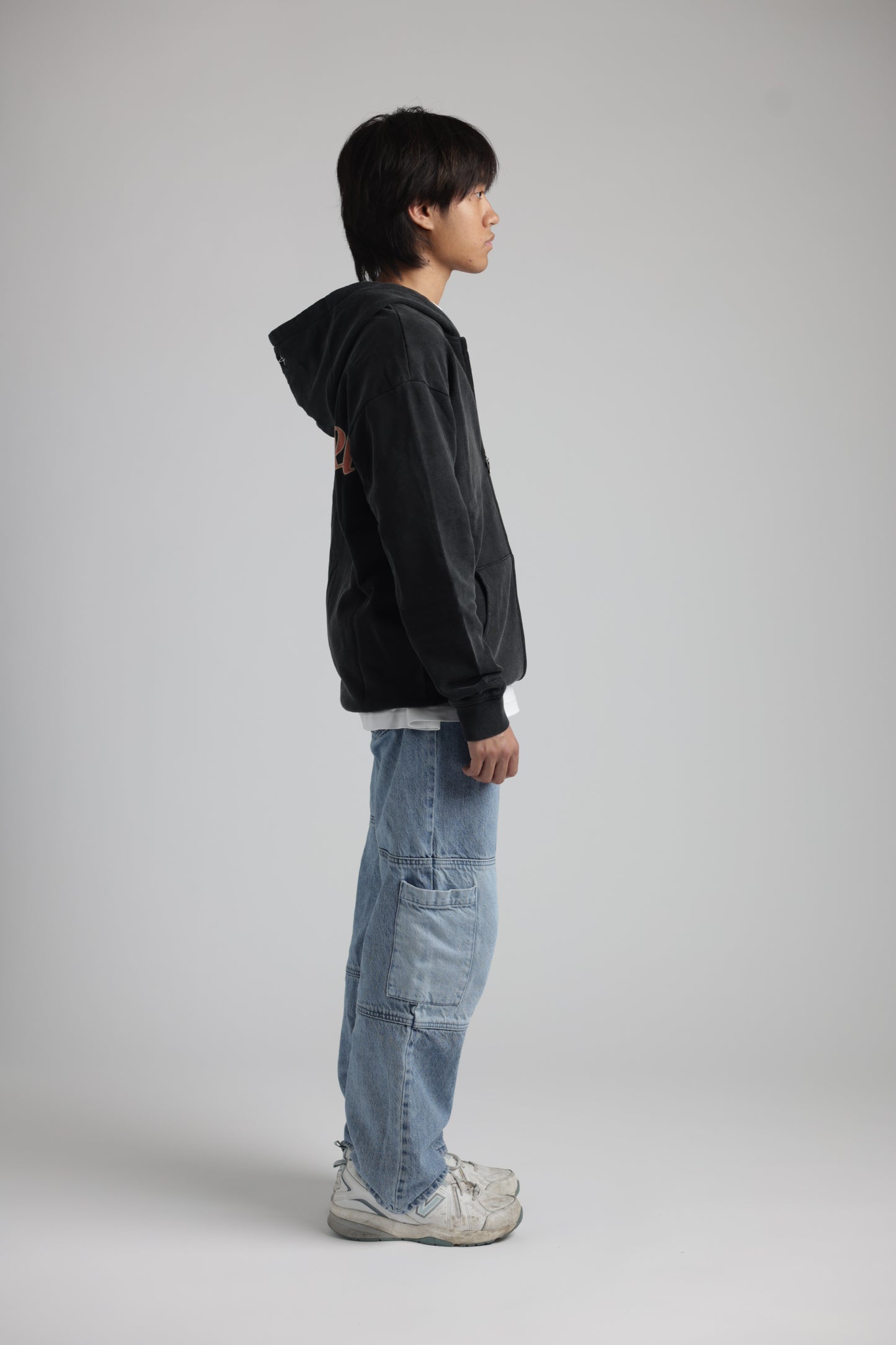 SIGNATURE ZIP-UP (CHARCOAL)