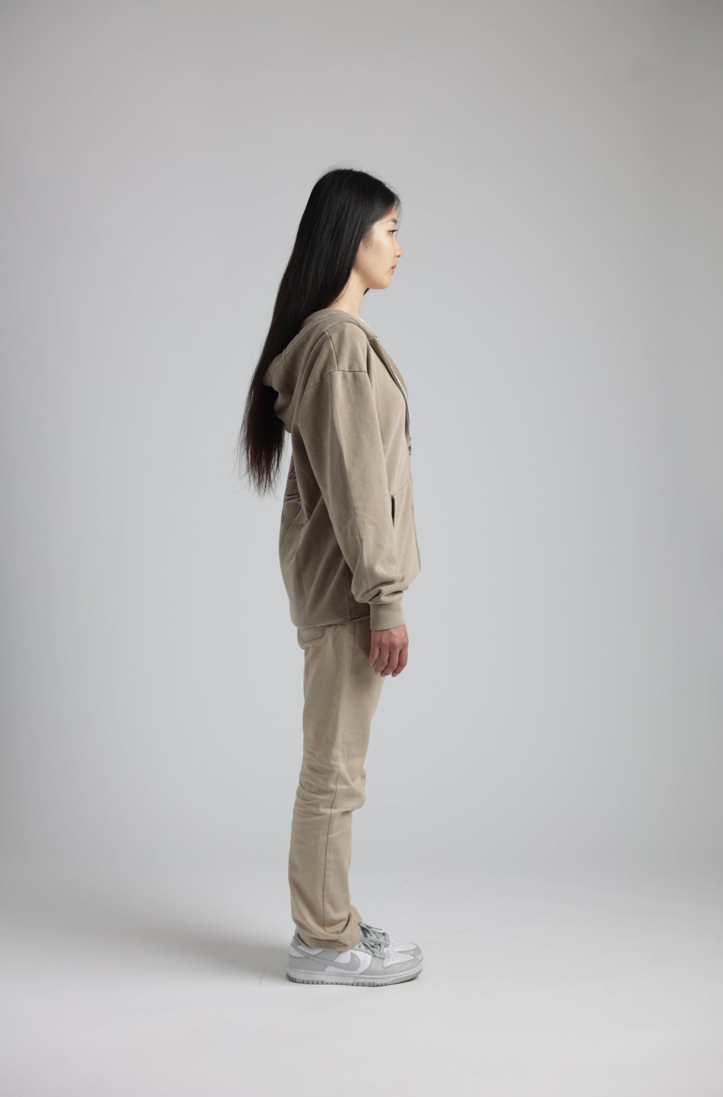 9 STAR ZIP-UP (TAN)